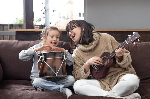 Como despertar nas crianças o interesse por um instrumento musical